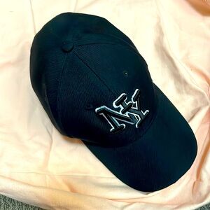 NY Black Cap